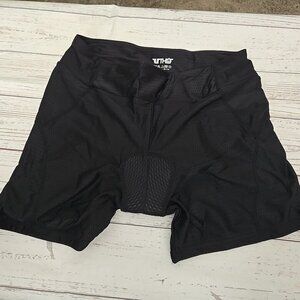 Cycling Breathable Shorts 3D Padded Turnhier Women's Biking Size Large Black